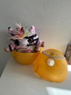 Eenhoorn knuffel met ei, Ophalen of Verzenden, Zo goed als nieuw, Overige typen