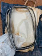 Mercedes W115 koplampchroom, Auto-onderdelen, Ophalen of Verzenden, Bumper