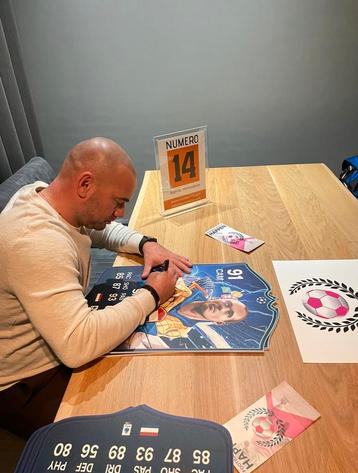Gesigneerd FIFA Hero kaart Wesley Sneijder. beschikbaar voor biedingen