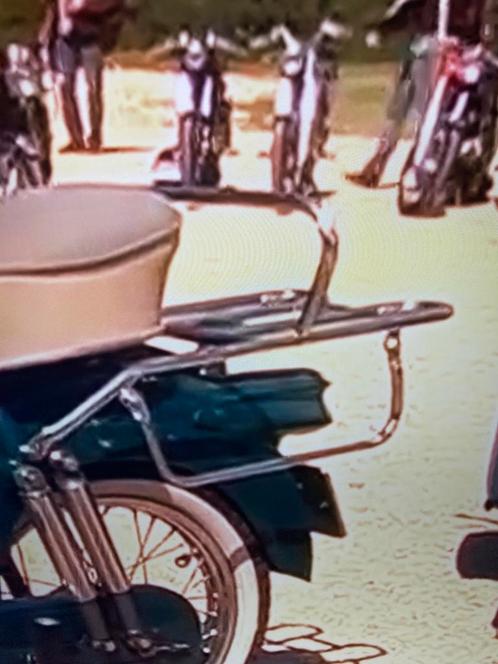 GEZOCHT: bagage rek en bandenpomp Zundapp 510 1961, Fietsen en Brommers, Brommeronderdelen | Zundapp, Zo goed als nieuw, Overige typen