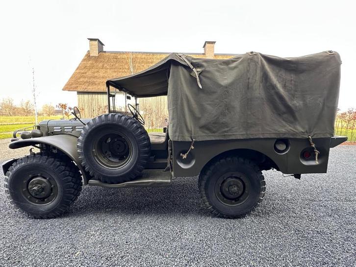 Dodge WC51 - 1945, Auto's, Oldtimers, Particulier, Dodge, Benzine, Handgeschakeld, Groen, Ophalen