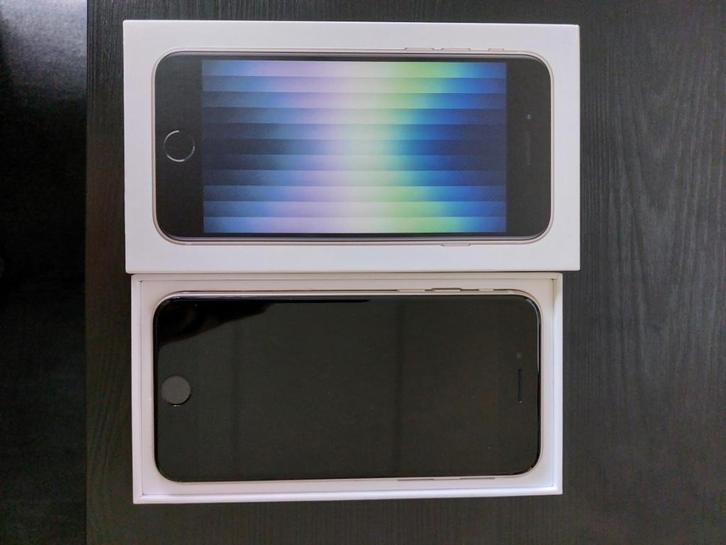 iPhone SE 2022, Telecommunicatie, Mobiele telefoons | Apple iPhone, Zo goed als nieuw, 64 GB, Zonder abonnement, Zonder simlock