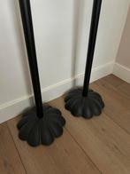 2 Gietijzeren speakerstandaards (Jamo) sierlijke voet, Muziek en Instrumenten, Standaards, Ophalen, Gebruikt