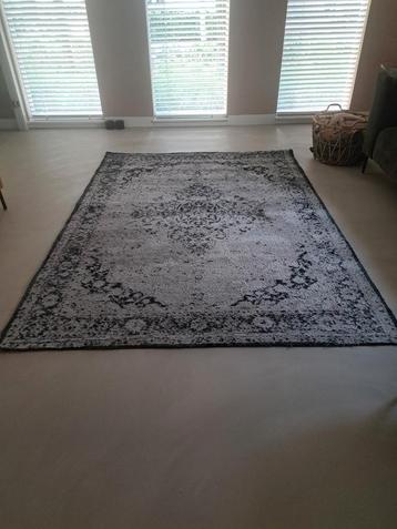 Vloerkleed Karwei Tabris beschikbaar voor biedingen