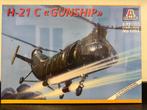 Italeri 1/72 H-21 C Gunship 1203, Hobby en Vrije tijd, Modelbouw | Vliegtuigen en Helikopters, 1:72 tot 1:144, Italeri, Verzenden