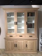 Buffetkast Silvercreek van: €3999,- voor: €750,-, Ophalen, 200 cm of meer, 150 tot 200 cm, Eikenhout