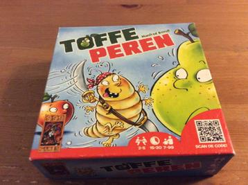 Toffe Peren. kaartspel van 999 games beschikbaar voor biedingen