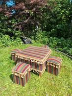 Oosterse tafel en krukken.. sark kosesi masasi ve tabureleri, Ophalen, Zo goed als nieuw