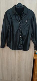 nieuwe zwarte bershka leatherlook blouse mt xs, Zwart, Zo goed als nieuw, Maat 34 (XS) of kleiner, Bershka