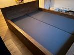 Fraai massief teakhouten bed 210x160, Huis en Inrichting, Ophalen, Bruin, 210 cm, Tweepersoons