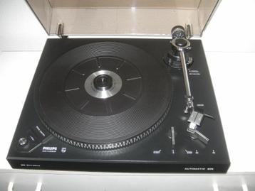 Philips platenspeler type 674 (22AF674) beschikbaar voor biedingen