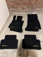 E63 AMG Matjes - Origineel Mercedes gele stickels, Auto diversen, Automatten, Ophalen of Verzenden, Nieuw