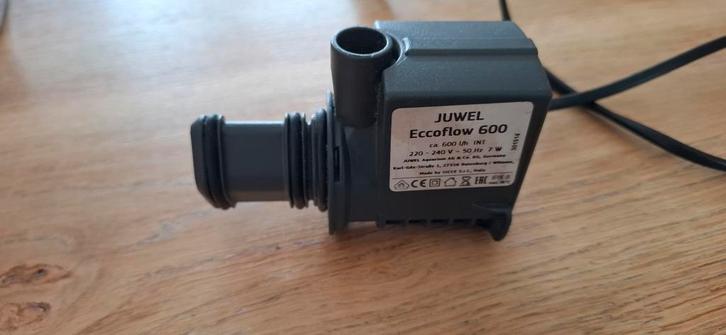 Juwel Eccoflow pomp 600, Tuin en Terras, Vijver-toebehoren, Zo goed als nieuw, Vijverpomp, Ophalen of Verzenden