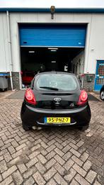 Ford Ka 1.2 69pk 2011 Zwart., Voorwielaandrijving, Stof, 4 cilinders, 4 stoelen