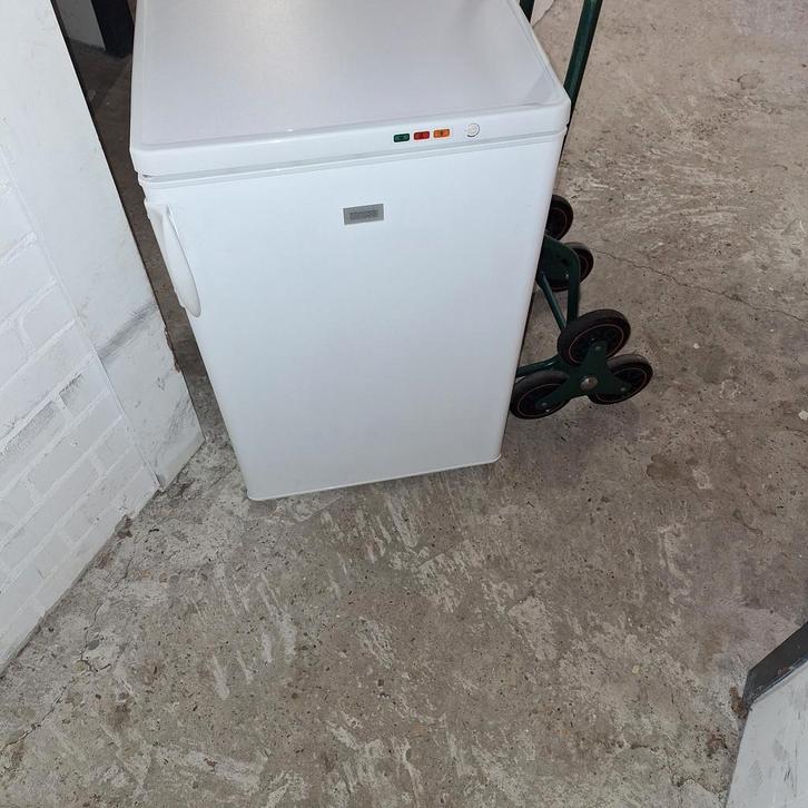 Zanussi Vrieskast - 3 Lades - ZFT610W (bezorging), Witgoed en Apparatuur, Vriezers en Diepvrieskisten, Gebruikt, Vrijstaand, Vrieskast