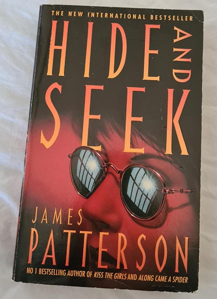 Hide and Seek - James Patterson 9780006498520 Engelstalig, Boeken, Thrillers, Zo goed als nieuw, Ophalen of Verzenden