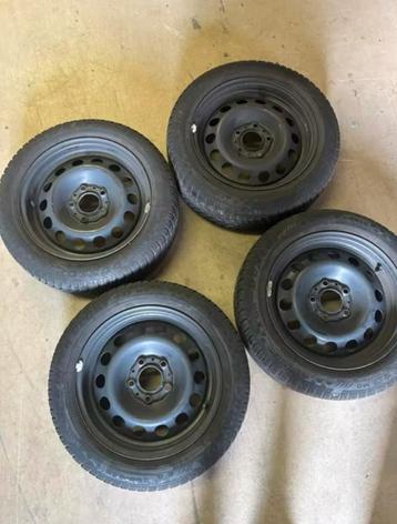 Winterbanden 205/55R16 + velgen KBA43738 beschikbaar voor biedingen