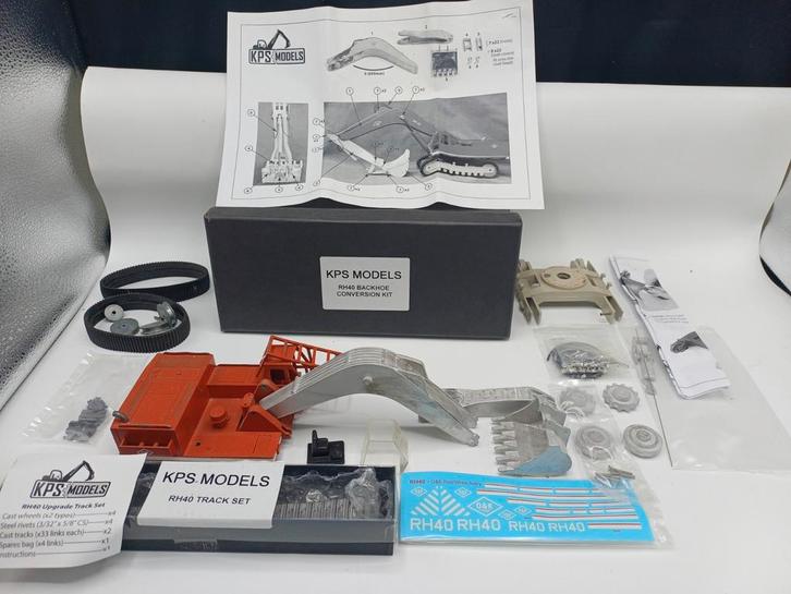 KPS O&K RH40 bouwkit witmetaal, Hobby en Vrije tijd, Modelauto's | 1:50, Zo goed als nieuw, Bus of Vrachtwagen, Ophalen of Verzenden