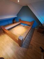 Bed ombouw inwendig 222x162 cm., Gebruikt, Bruin, Tweepersoons, Ophalen of Verzenden