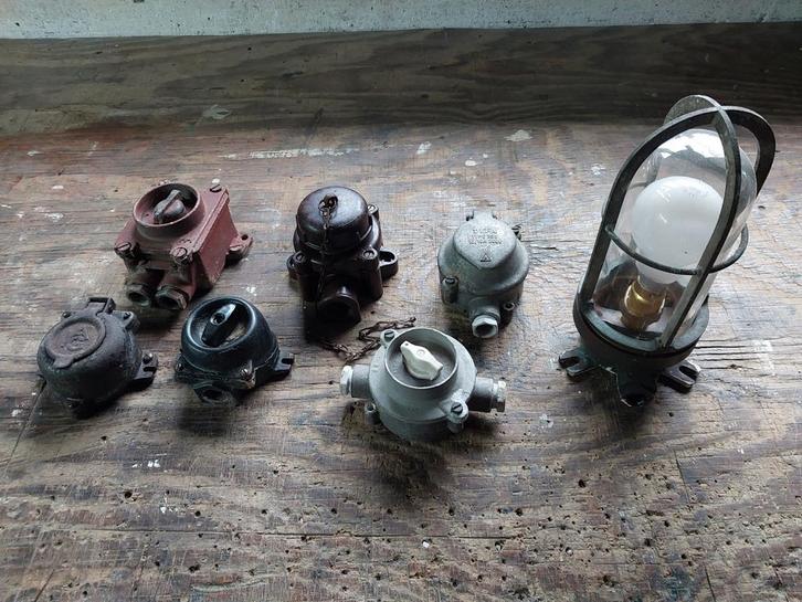 Oude schakelmateriaal voor de scheepvaart, Antiek en Kunst, Antiek | Gereedschap en Instrumenten, Ophalen of Verzenden