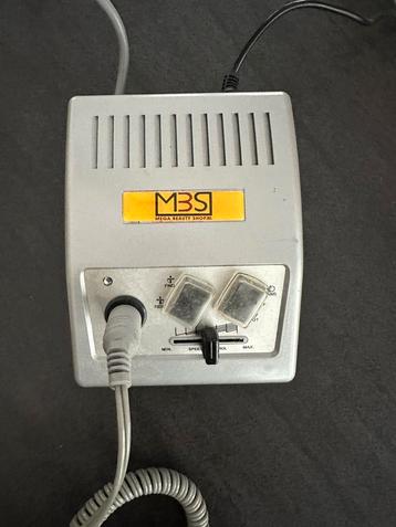 Nagelfrees machine MBS professioneel beschikbaar voor biedingen