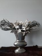 2 mooie vazen geruwd oud zilver, Minder dan 50 cm, Overige materialen, Zo goed als nieuw, Ophalen