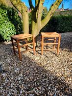 2 vintage houten krukken, Ophalen, Gebruikt, Hout