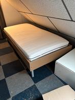 Ikea eenpersoons Bed met lattenbodem, 90 cm, Eenpersoons, Beige, Ophalen of Verzenden