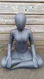 beeld mediterende vrouw, Tuin en Terras, Ophalen, Zo goed als nieuw, Beton, Mensenbeeld