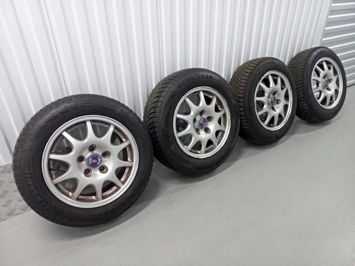 SAAB 15inch velgen met Goodyear winterbanden, Auto-onderdelen, Banden en Velgen, Banden en Velgen, Winterbanden, 15 inch, 185 mm