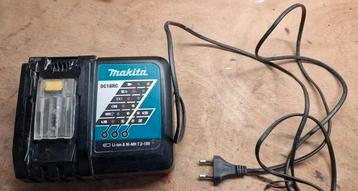 Makita oplader DC18RC acculader m actieve koeling werkt 100% beschikbaar voor biedingen