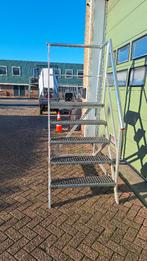 Bordestrap magazijntrap onderhoudstrap bordeshoogte 130 cm, Ophalen, Gebruikt, Trap, Minder dan 2 meter