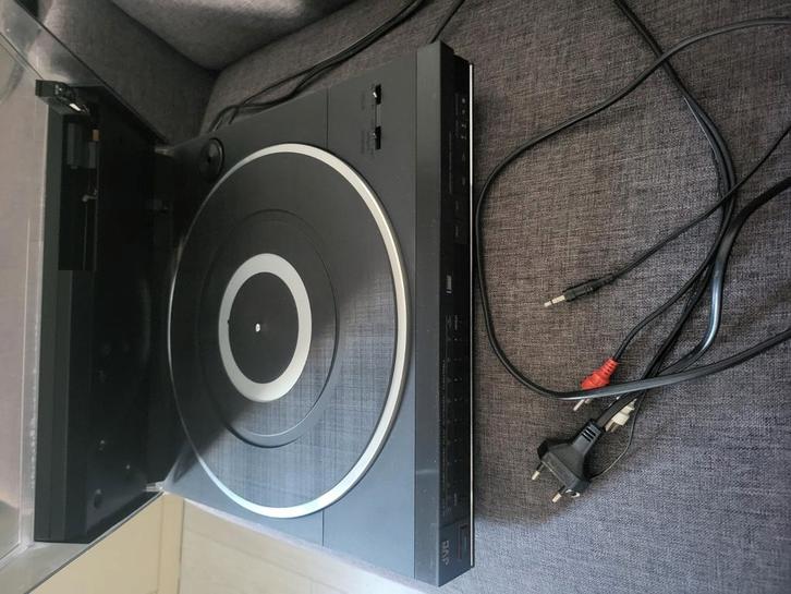 JVC AL-E77

Fully Automatic Turntable

Linear tracking, Audio, Tv en Foto, Platenspelers, Zo goed als nieuw, Overige merken, Ophalen