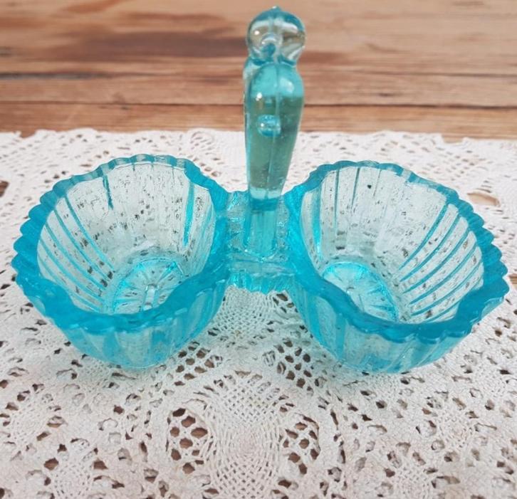 Oud turquoise glazen peper en zout vaatjes, Antiek en Kunst, Antiek | Glas en Kristal, Ophalen of Verzenden