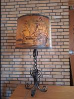 Gietijzeren lamp met lampenkap speciaal in opdracht gemaakt., Ophalen, Gebruikt, Minder dan 100 cm