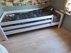 Bed/Hoogslaper met bureau, Kinderen en Baby's, Kinderkamer | Bedden, Ophalen, 85 tot 100 cm, Gebruikt, Matras