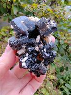 Schorl met veldspaat, Ophalen of Verzenden