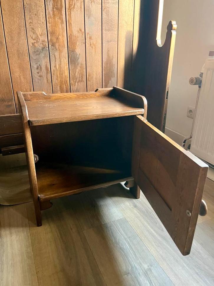 Houten Nachtkastjes eiken 2 stuks, Huis en Inrichting, Slaapkamer | Nachtkastjes, Gebruikt, Minder dan 55 cm, Minder dan 45 cm