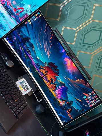 Samsung Odyssey G8 34 Inch OLED Monitor beschikbaar voor biedingen
