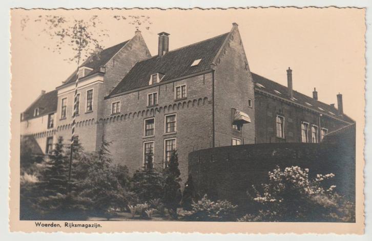 Woerden - Rijksmagazijn * ca. 1935 * fotokaart * militair, Verzamelen, Ansichtkaarten | Nederland, Ongelopen, Utrecht, 1920 tot 1940