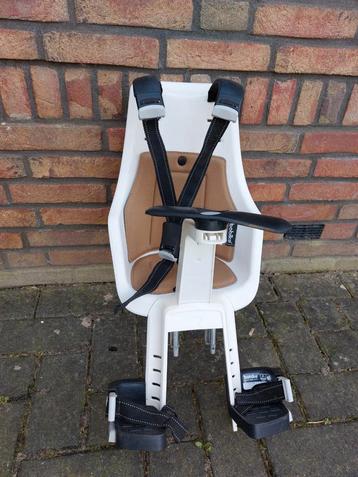 Witte bobike fietsstoeltje met stuur beschikbaar voor biedingen