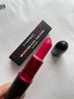 Mac lipstick Miley Cyrus Viva Glam limited edition, Make-up, Ophalen of Verzenden, Zo goed als nieuw, Lippen