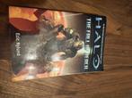 Halo - The Fall of Reach boek, Gelezen, Ophalen of Verzenden