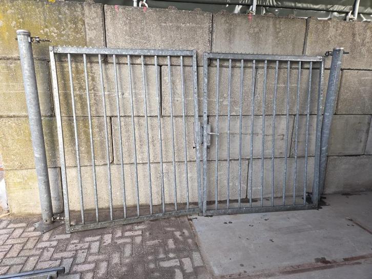 Stalen spijlenhek, poort, openslaande poort,draaihek, Tuin en Terras, Tuinhekken en Hekwerk, Gebruikt, Spijlenhekwerk, IJzer, Met poort
