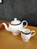 Royal Canterbury theepot en roomkannetje, Antiek en Kunst, Ophalen