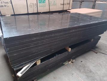 Betonplex  betonmultiplex  platen  18mm  NIEUW  beschikbaar voor biedingen