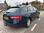Skoda Superb Combi 1.5 TSI ACT Business Edition, Apple Carpl, Voorwielaandrijving, Stof, 4 cilinders, Blauw