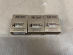 creme - cream Pure white cosmetics gold glowing - 3 stuks, Ophalen of Verzenden, Nieuw, Gehele gezicht