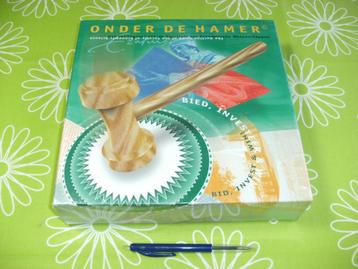 Nieuw in seal: Onder de hamer spel - bied, investeer & win beschikbaar voor biedingen