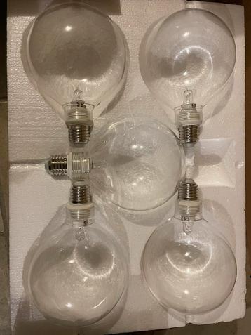 Nieuwe lampen 5 stuks  beschikbaar voor biedingen